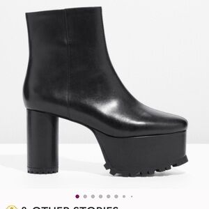 & Other Stories Black Chunky Heel Boots.